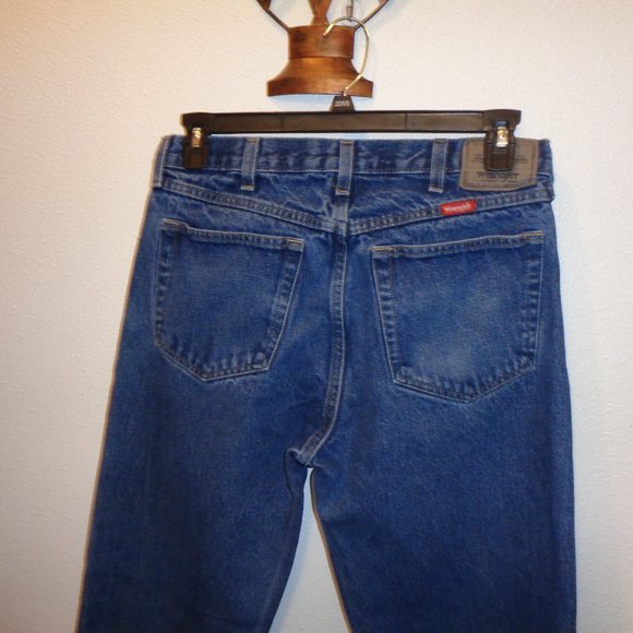 Wrangler Men's Regular Fit Jeans Size 34 x 32 - Picture 2 of 10
